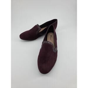Xappeal Women’s Burgundy Suede Slip-On Loafer Flats Size 8.5 Comfort Shoes